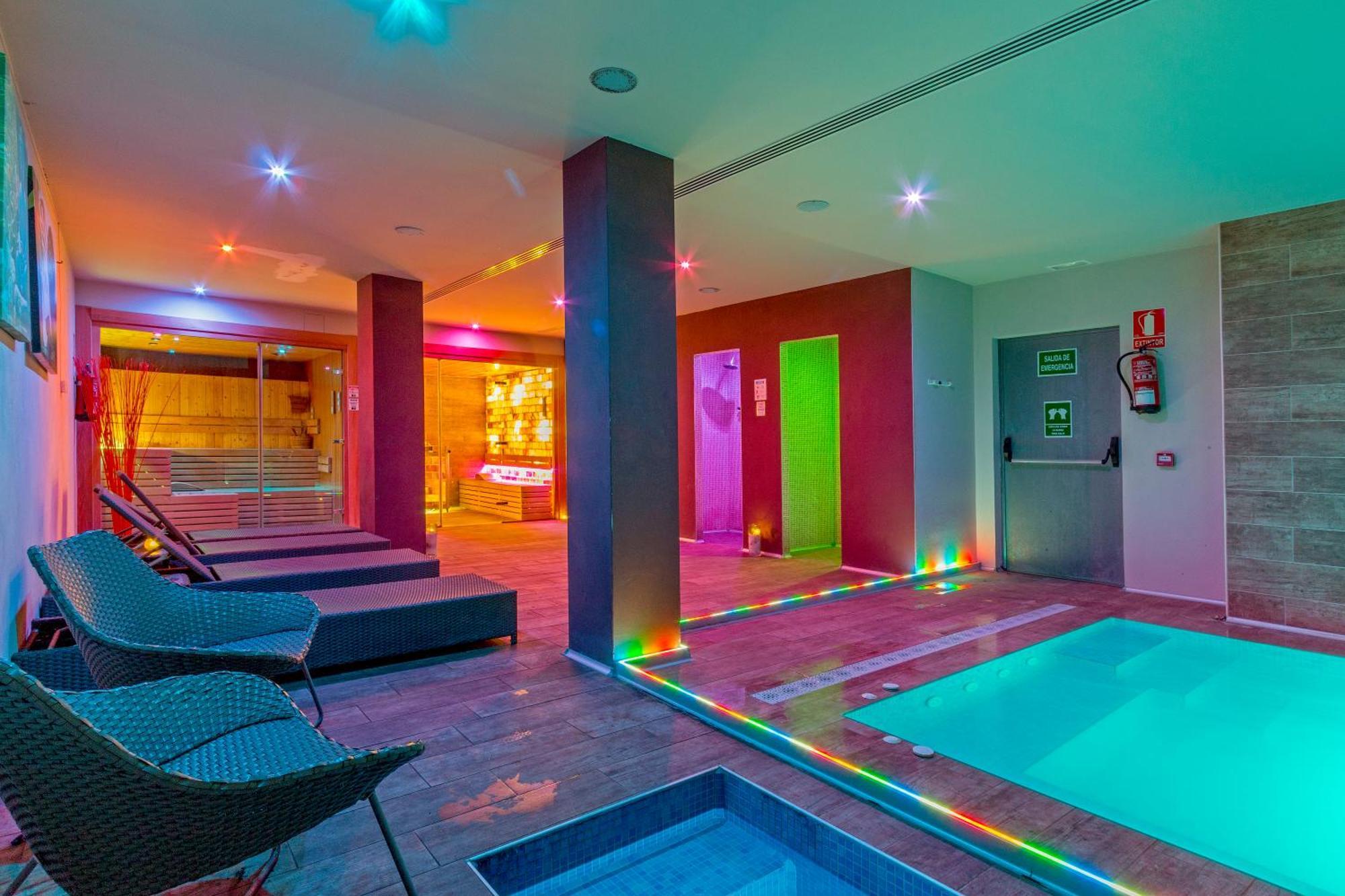 Nura Santa Ponsa & Spa Kültér fotó
