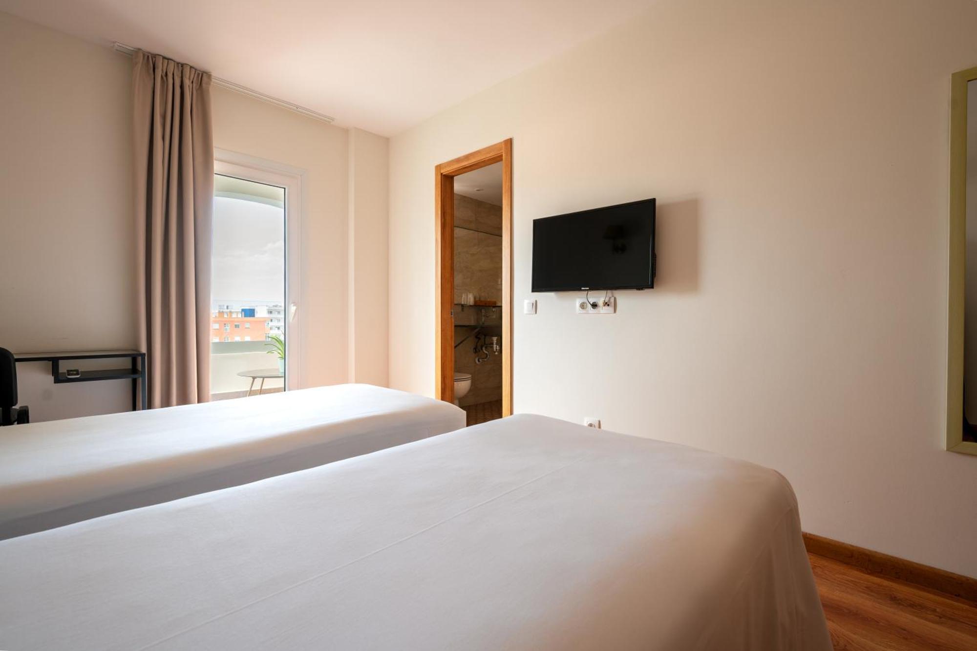 Nura Santa Ponsa & Spa Szoba fotó